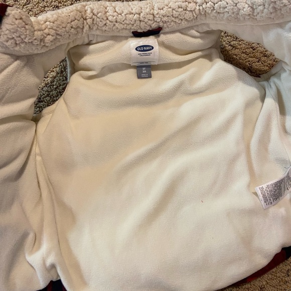 3T old navy plaid vest - Picture 2 of 2